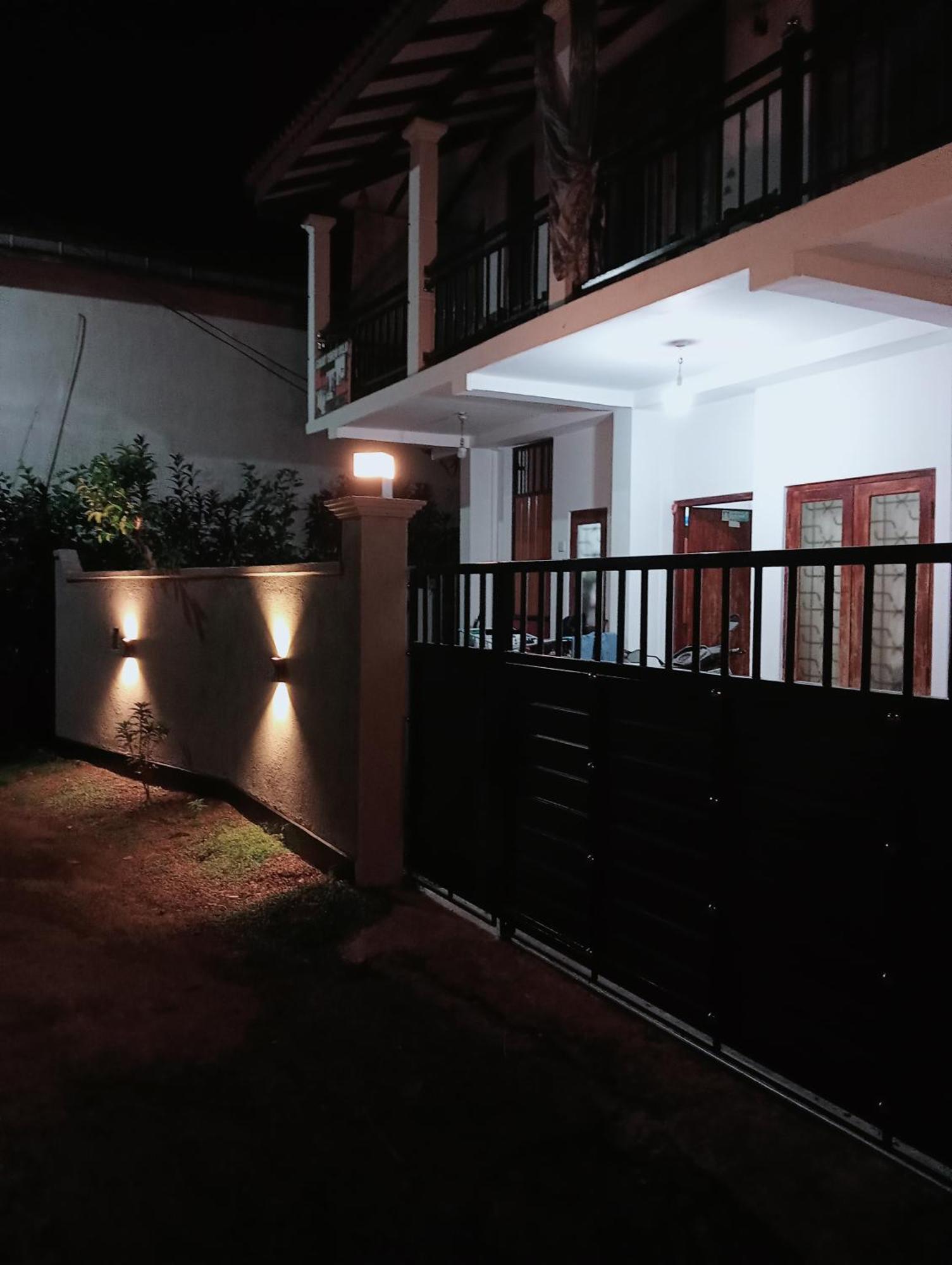 Great Yeheni Villa هيكادوفا المظهر الخارجي الصورة