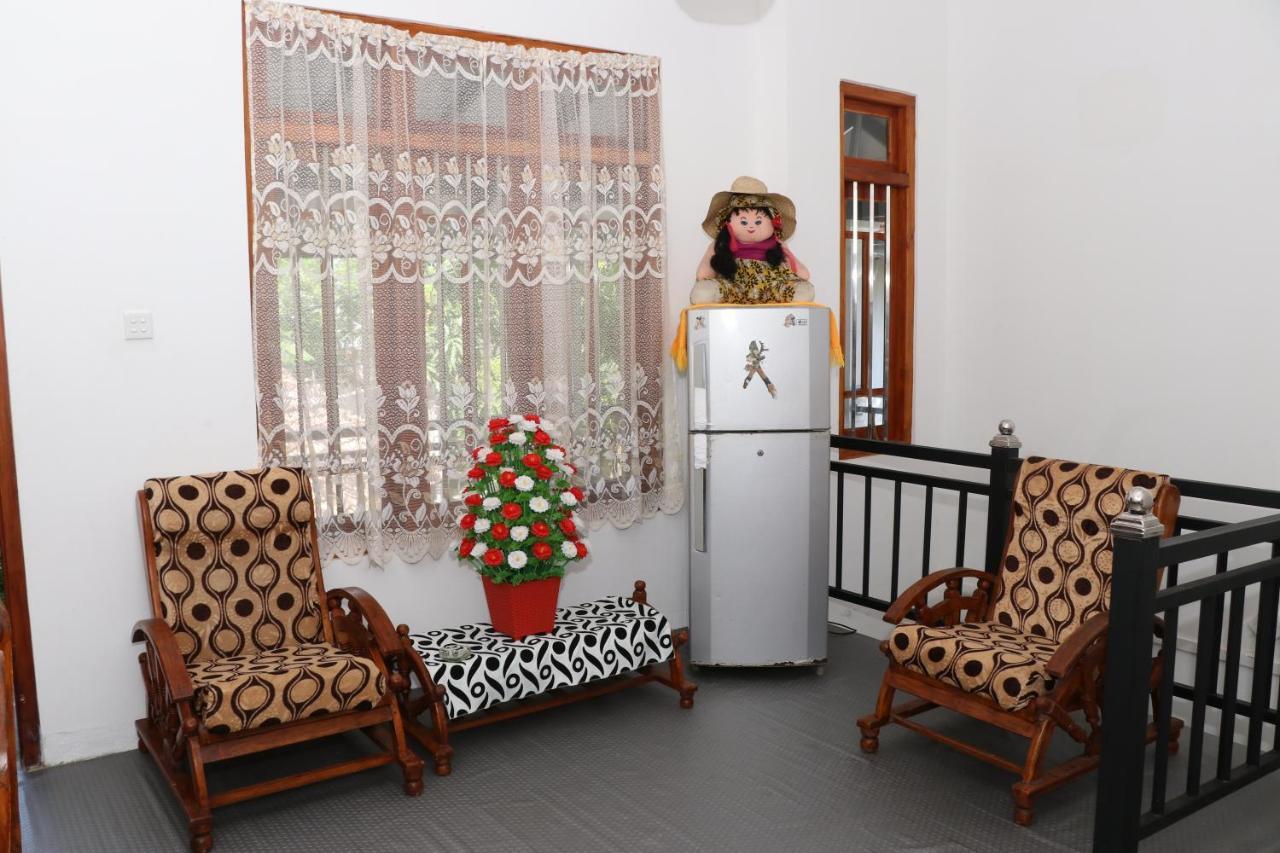 Great Yeheni Villa هيكادوفا المظهر الخارجي الصورة