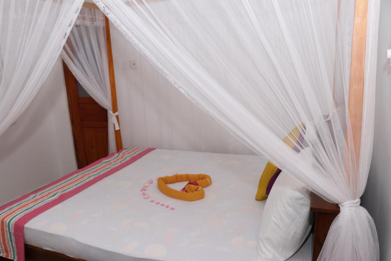 Great Yeheni Villa هيكادوفا المظهر الخارجي الصورة