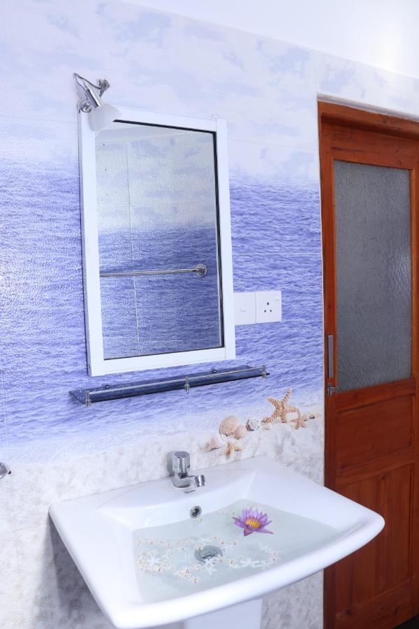 Great Yeheni Villa هيكادوفا المظهر الخارجي الصورة