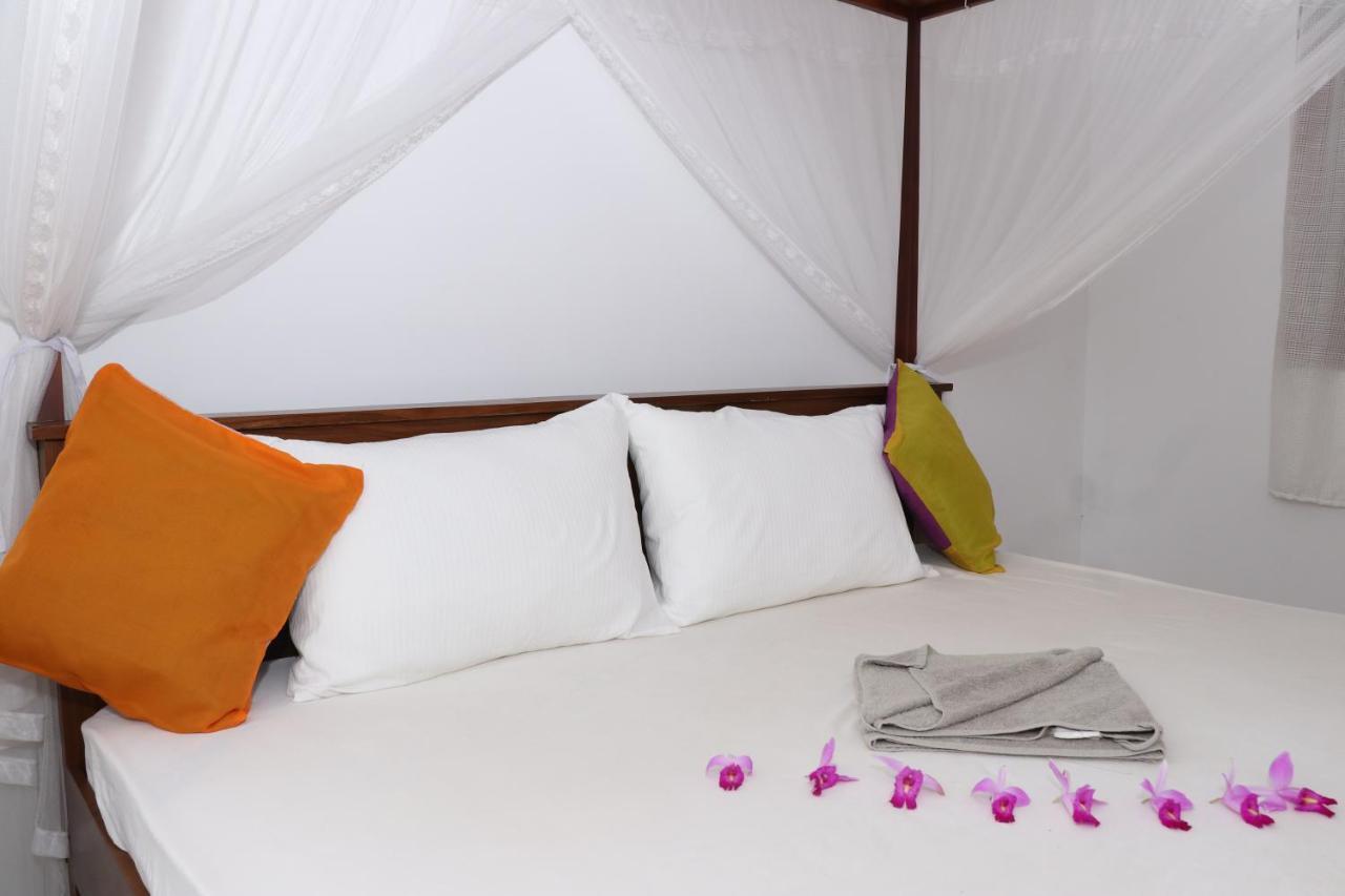 Great Yeheni Villa هيكادوفا المظهر الخارجي الصورة
