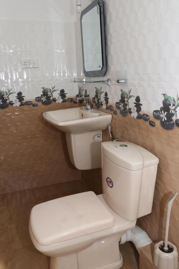 Great Yeheni Villa هيكادوفا المظهر الخارجي الصورة