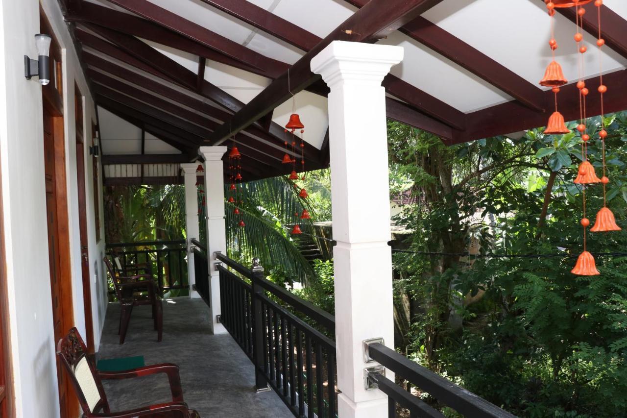 Great Yeheni Villa هيكادوفا المظهر الخارجي الصورة